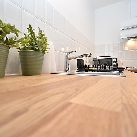 ורשה Rental Apartment Obrzezna מראה חיצוני תמונה