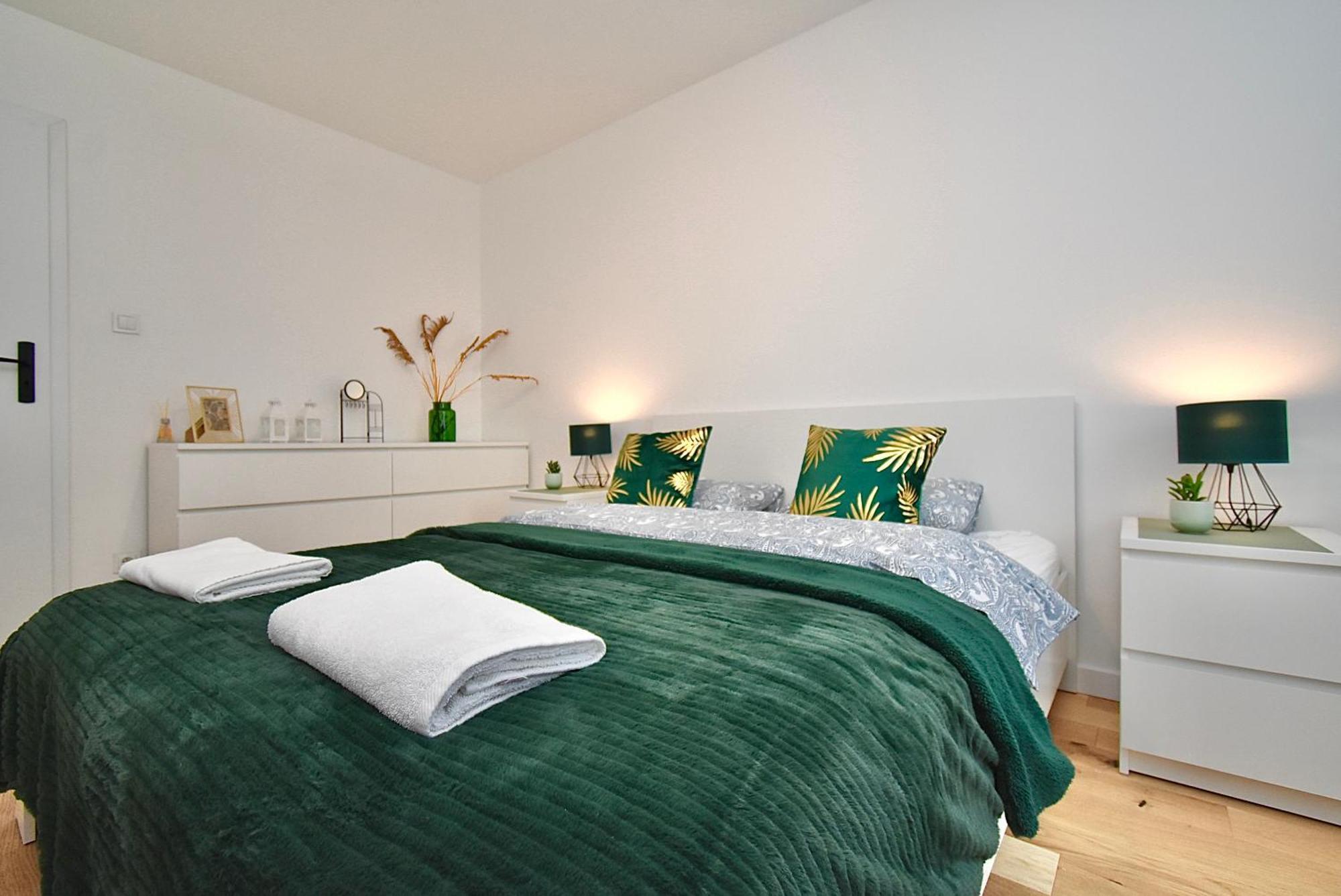 ורשה Rental Apartment Obrzezna מראה חיצוני תמונה